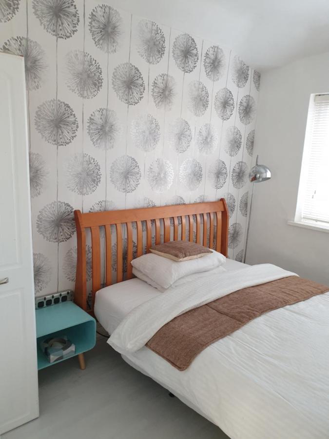 Tropical Garden Oasis Rooms เบอร์มิงแฮม ภายนอก รูปภาพ